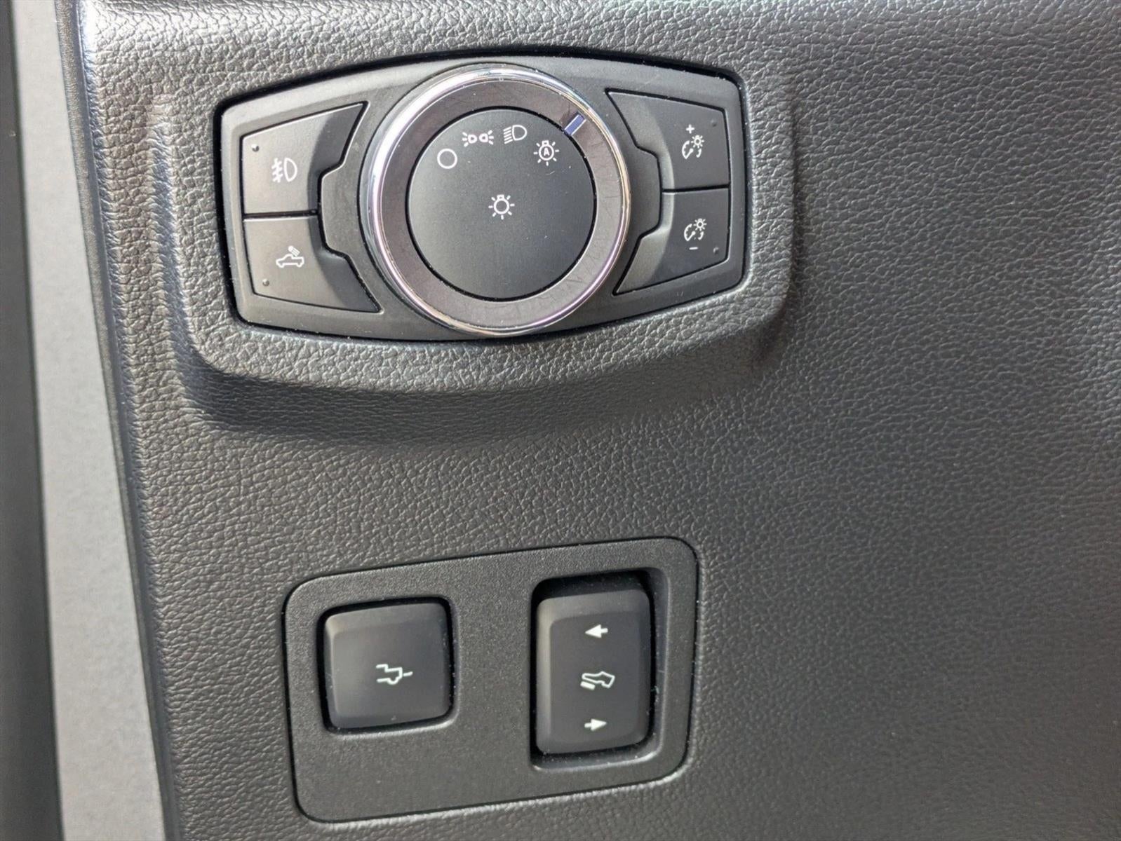 2019 Ford Super Duty F-250 SRW XL 4WD Crew Cab 6.75' Box