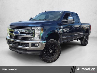 2019 Ford Super Duty F-250 SRW LARIAT 4WD Crew Cab 6.75' Box