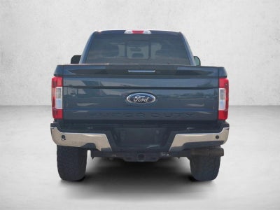 2019 Ford Super Duty F-250 SRW LARIAT 4WD Crew Cab 6.75' Box