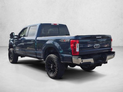 2019 Ford Super Duty F-250 SRW LARIAT 4WD Crew Cab 6.75' Box