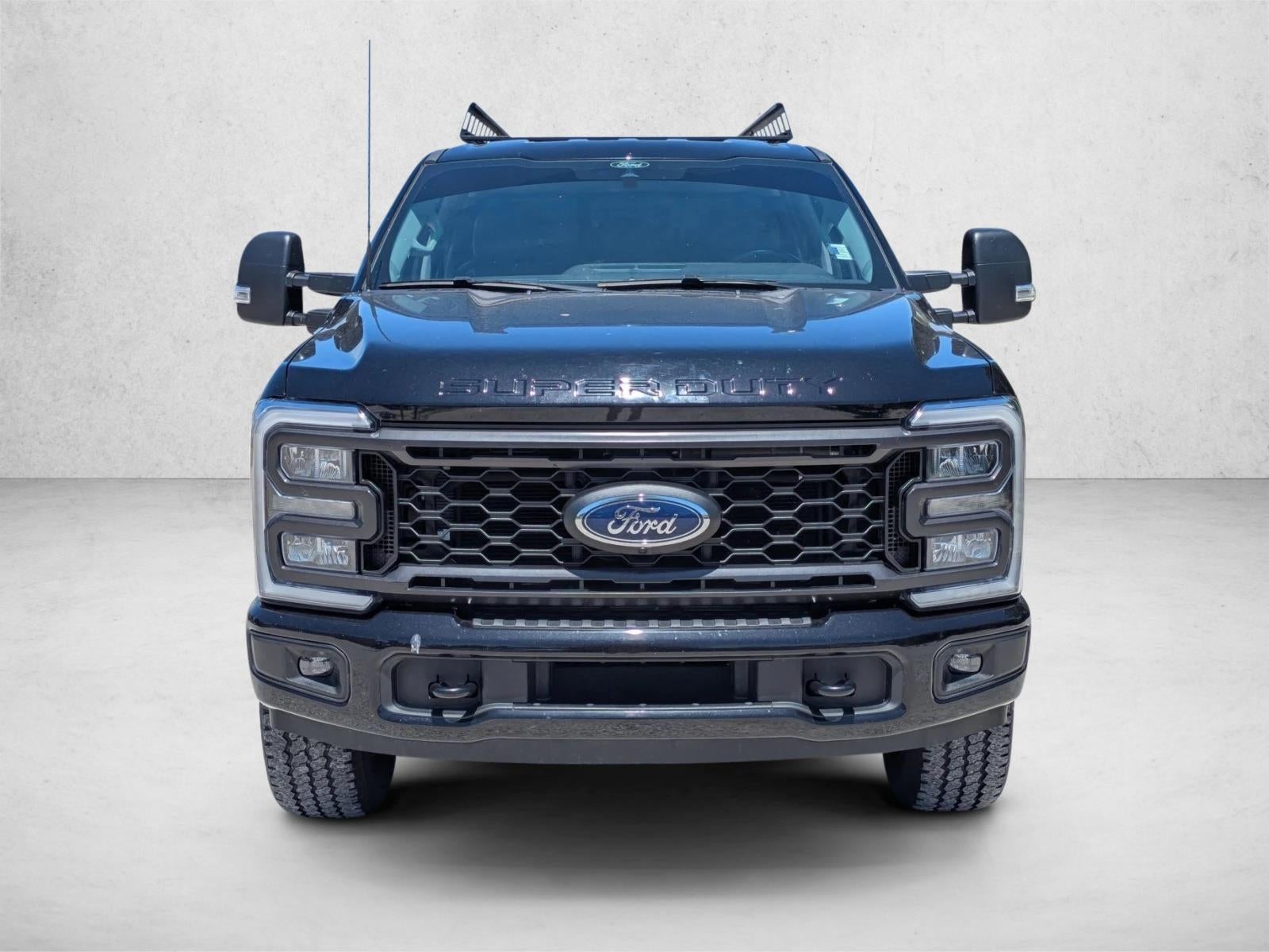 2024 Ford Super Duty F-250 SRW XL 4WD Crew Cab 6.75' Box