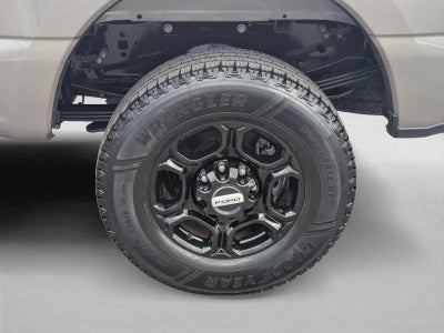 2023 Ford Super Duty F-350 SRW XLT 4WD Crew Cab 6.75' Box