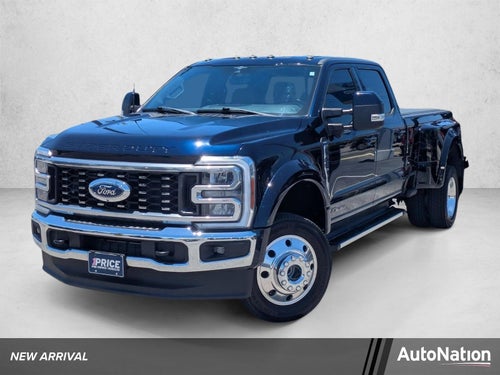 2023 Ford Super Duty F-450 DRW LARIAT 4WD Crew Cab 8' Box