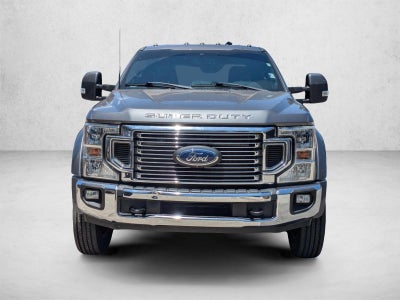 2022 Ford Super Duty F-450 DRW LARIAT 4WD Crew Cab 8' Box