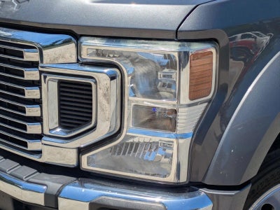 2022 Ford Super Duty F-450 DRW LARIAT 4WD Crew Cab 8' Box