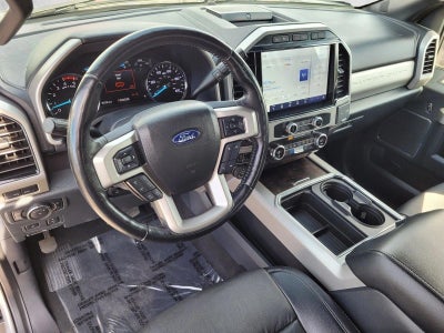 2022 Ford Super Duty F-450 DRW LARIAT 4WD Crew Cab 8' Box