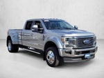2022 Ford Super Duty F-450 DRW LARIAT 4WD Crew Cab 8' Box