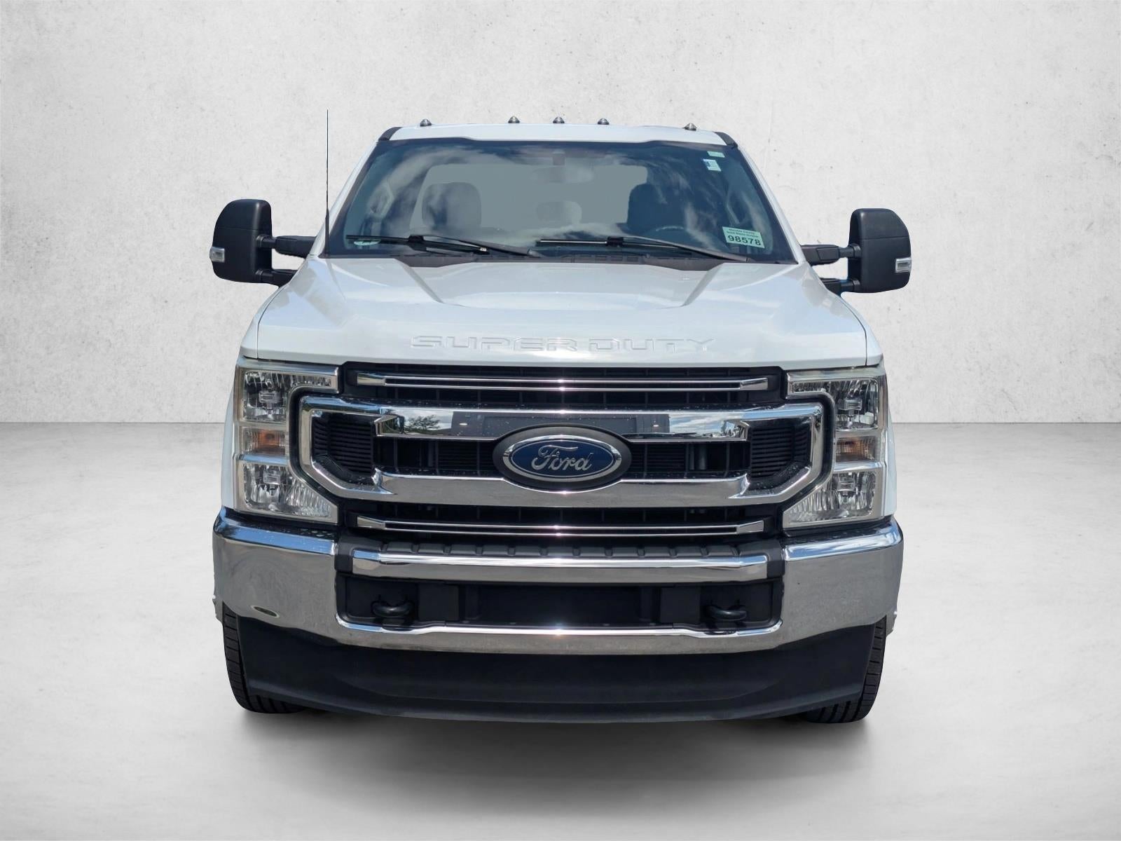 2022 Ford Super Duty F-350 DRW XL 4WD SuperCab 8' Box