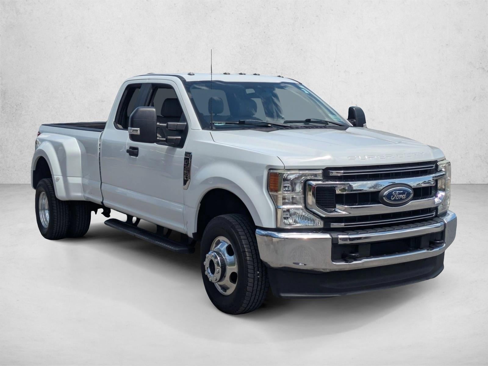 2022 Ford Super Duty F-350 DRW XL 4WD SuperCab 8' Box