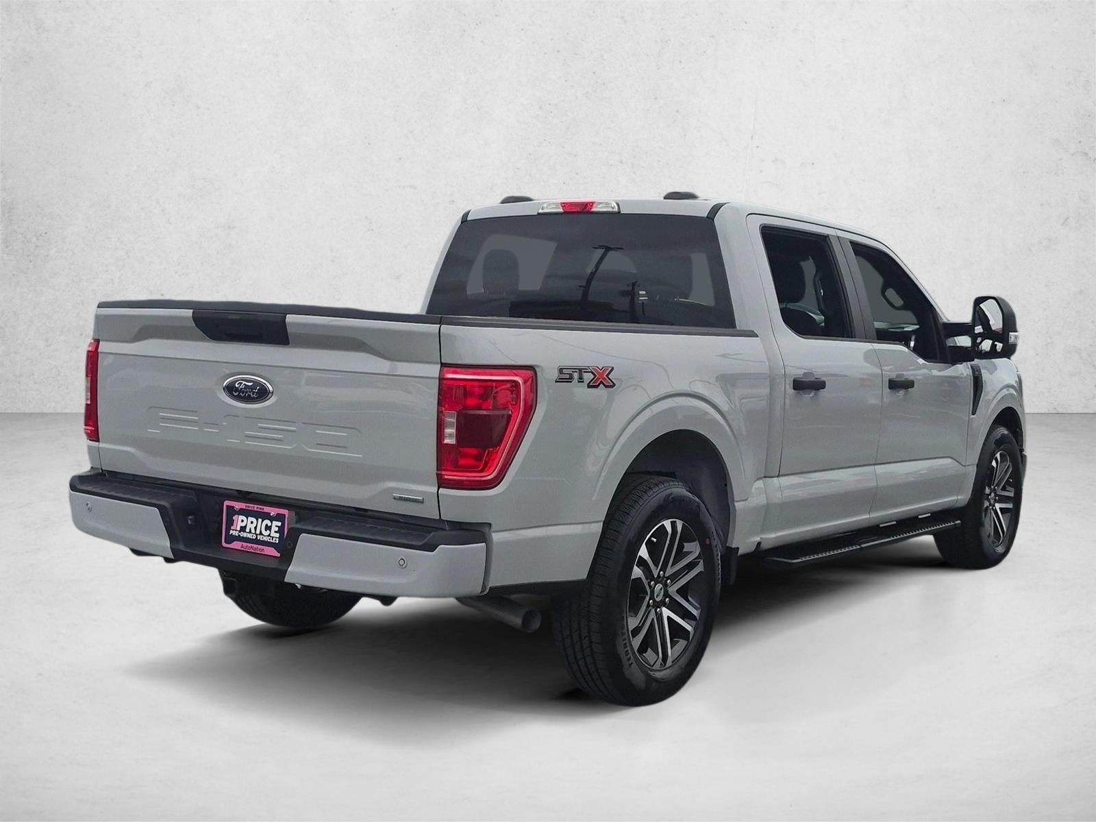 2023 Ford F-150 XL 2WD SuperCrew 5.5' Box