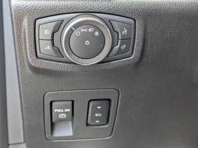 2018 Ford F-150 LARIAT 4WD SuperCrew 5.5' Box