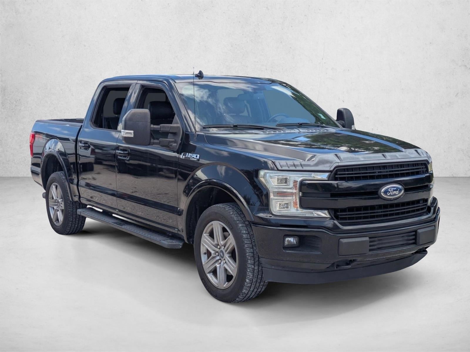 2018 Ford F-150 LARIAT 4WD SuperCrew 5.5' Box