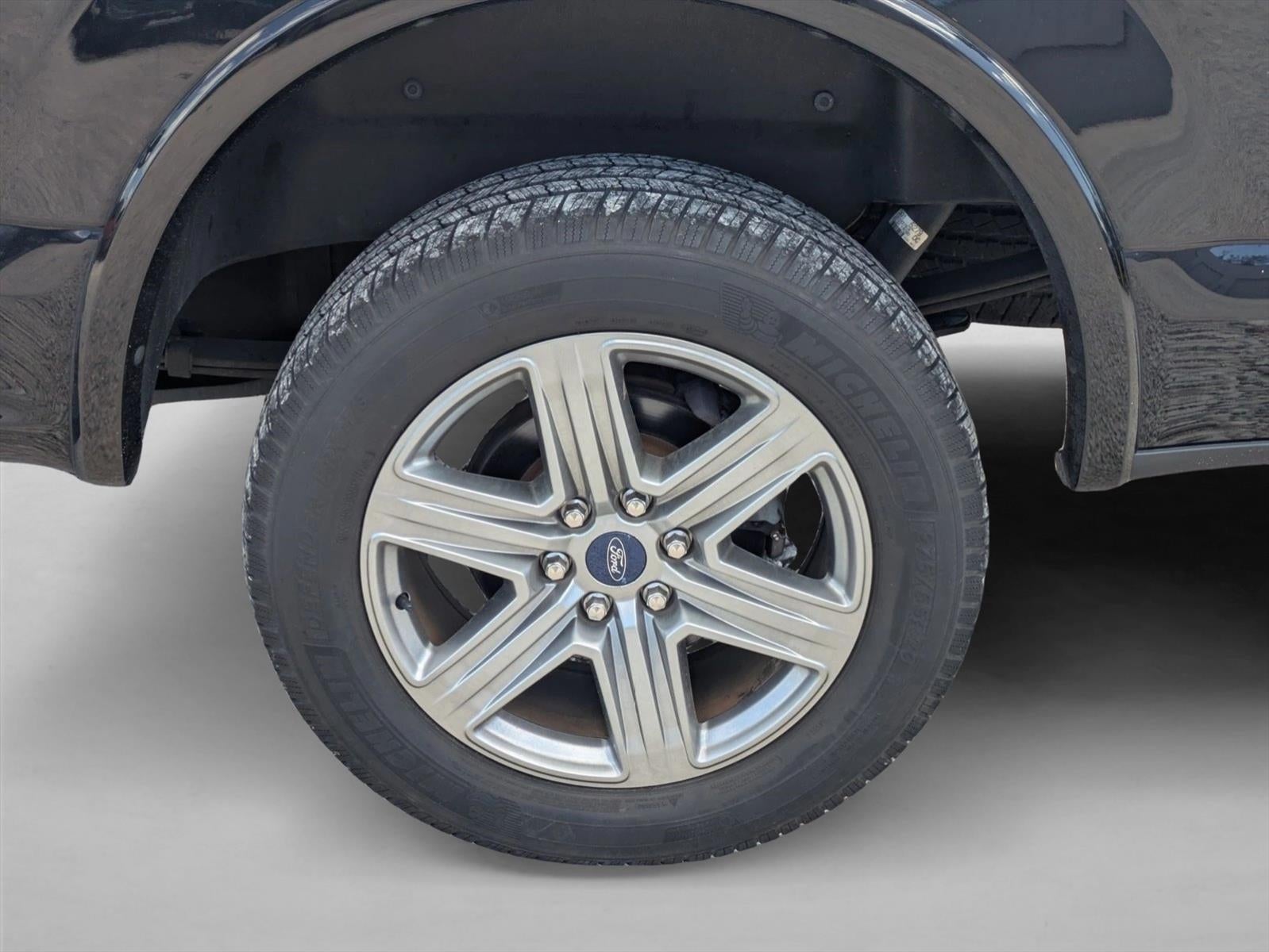 2018 Ford F-150 LARIAT 4WD SuperCrew 5.5' Box