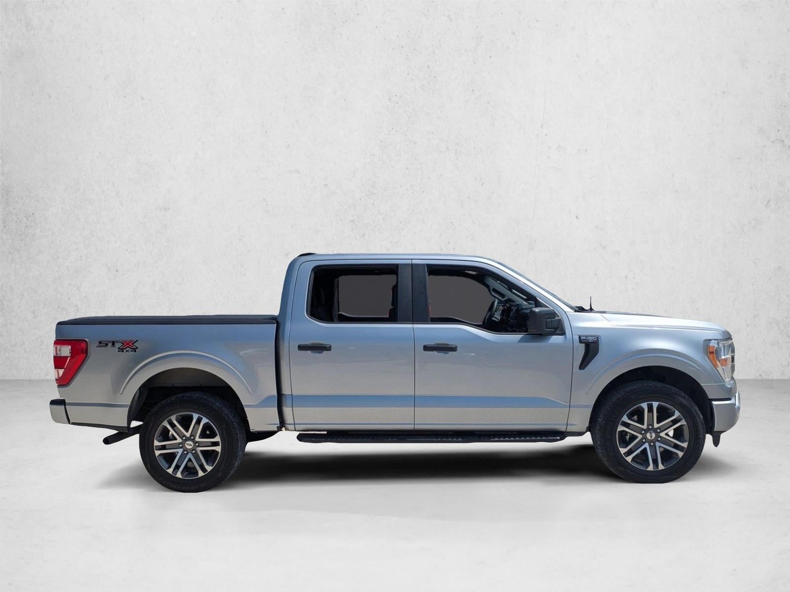 2022 Ford F-150 XL 4WD SuperCrew 5.5' Box