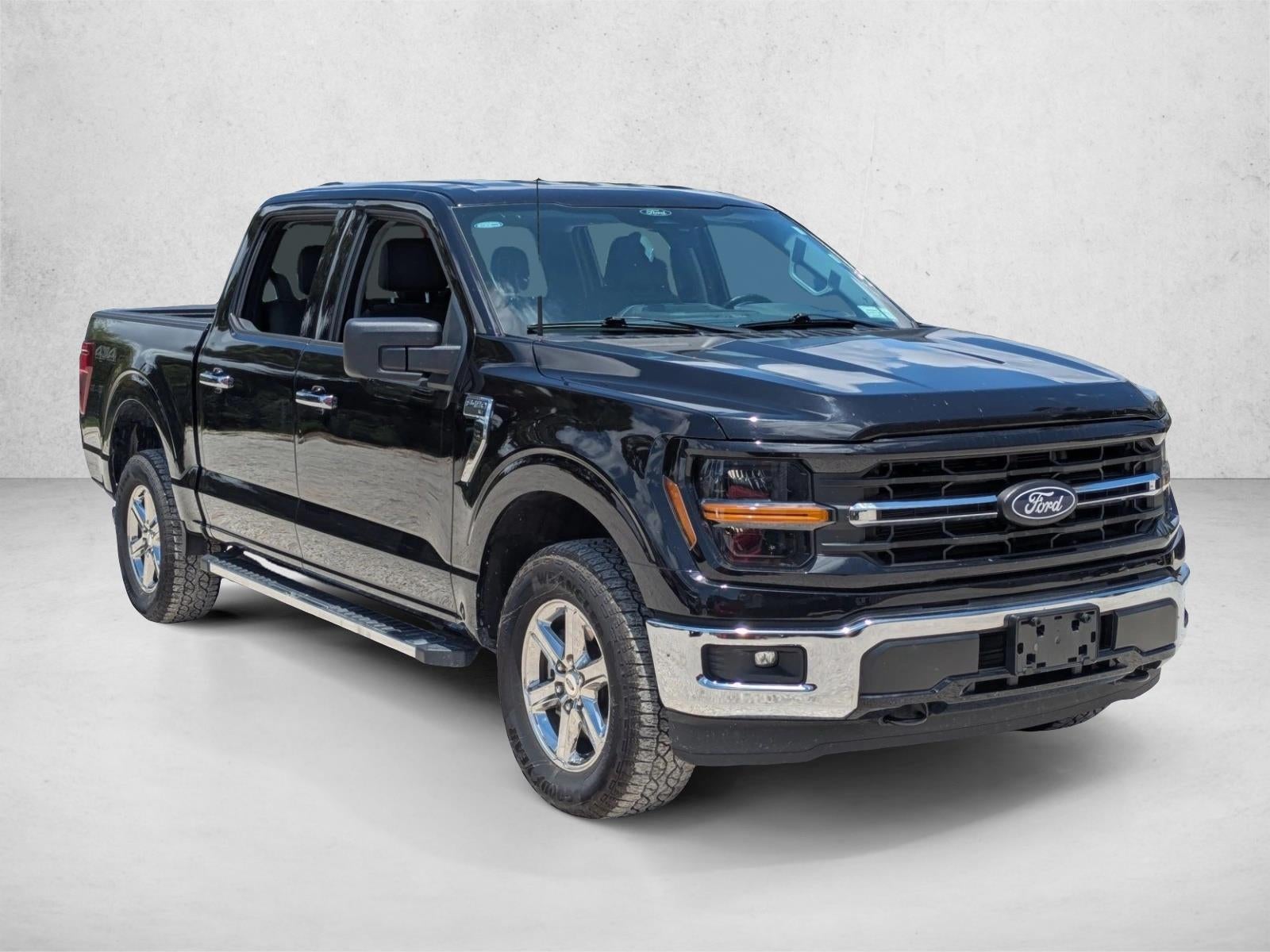 2025 Ford F-150 XLT 4WD SuperCrew 5.5' Box