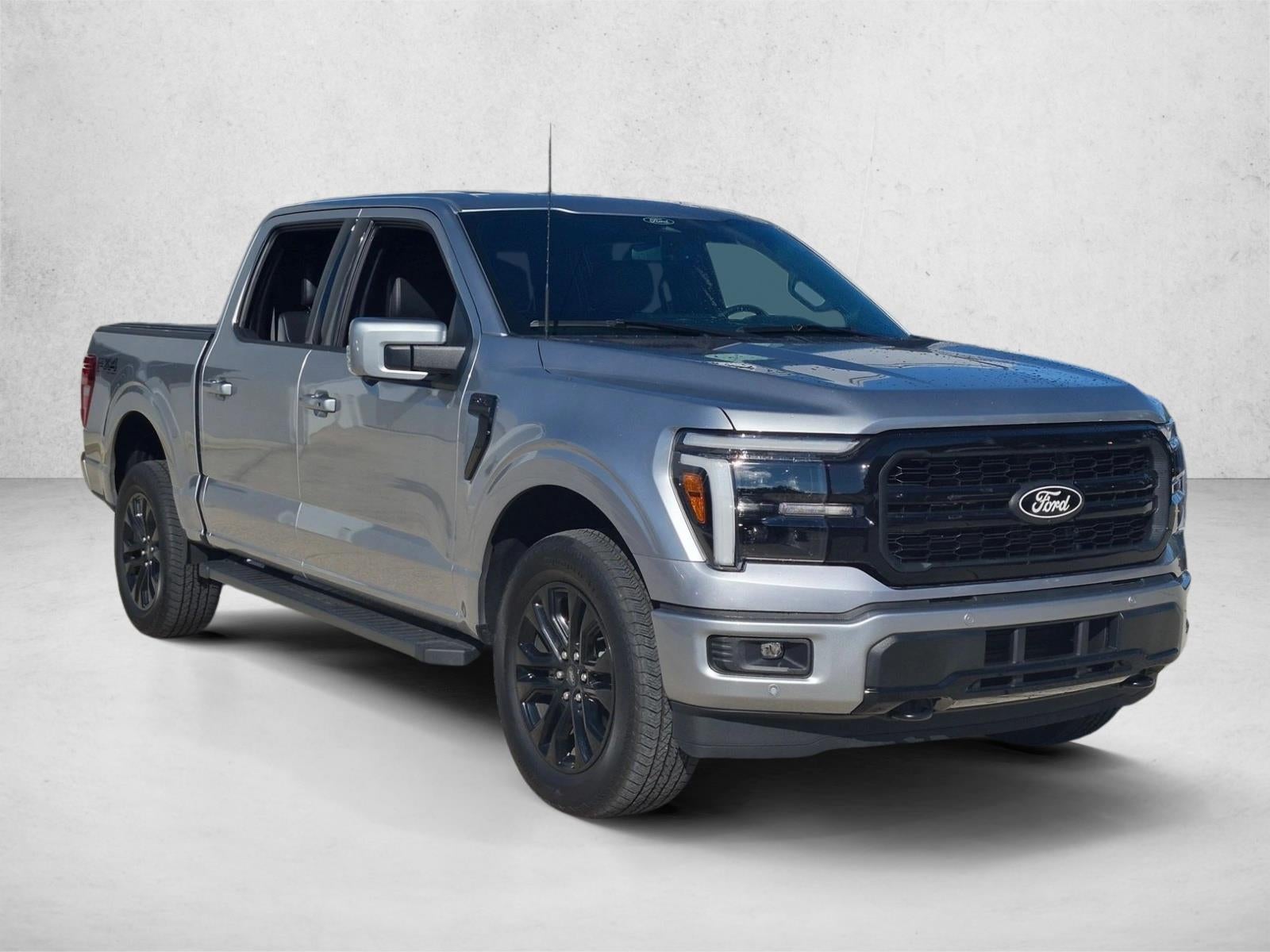 2026 Ford F-150 LARIAT 4WD SuperCrew 5.5' Box