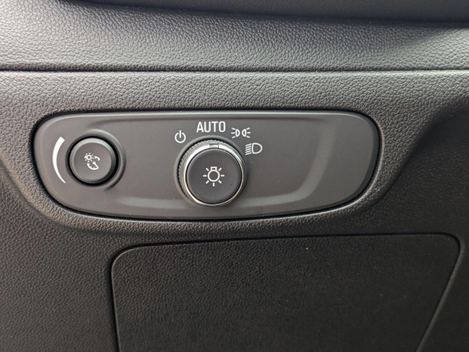 2023 Chevrolet Bolt EUV FWD 4dr LT