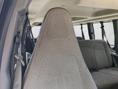 2017 Chevrolet Express Passenger 3500 Extended Wheelbase Rear-Wheel Drive 1LT