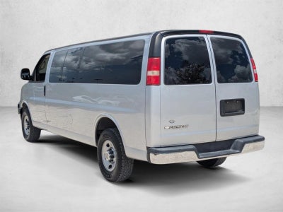 2017 Chevrolet Express Passenger 3500 Extended Wheelbase Rear-Wheel Drive 1LT