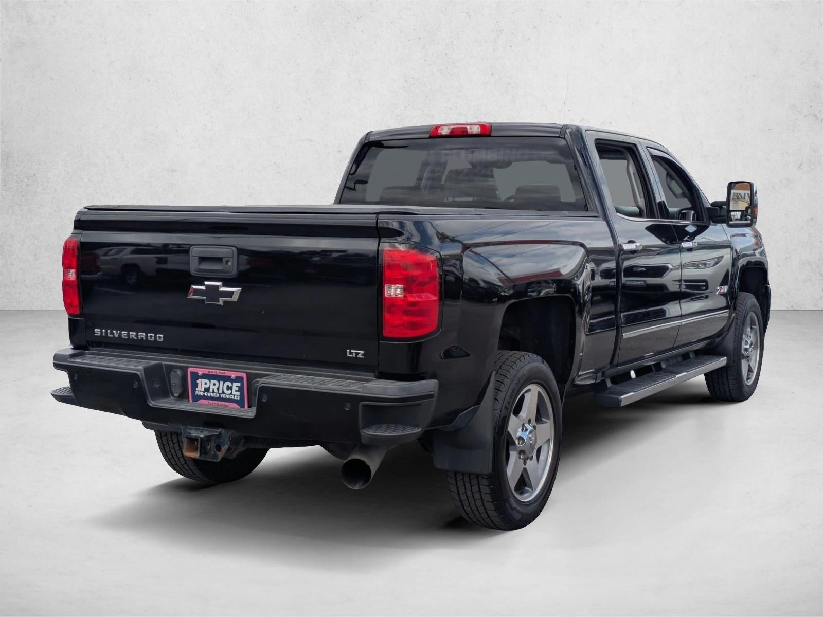 2018 Chevrolet Silverado 2500 HD Crew Cab Standard Box 4-Wheel Drive LTZ