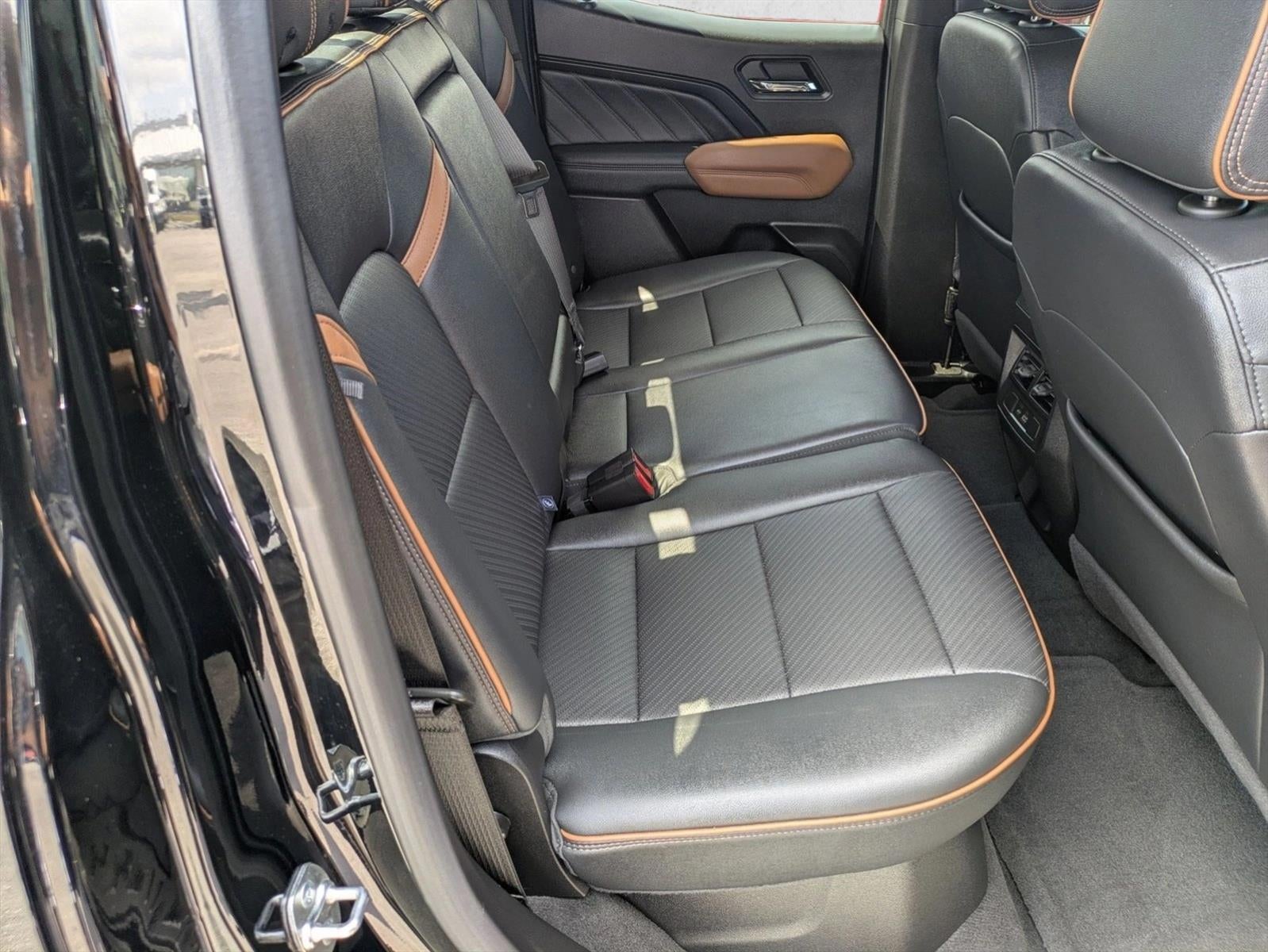 2024 GMC Canyon Crew Cab Short Box 4-Wheel Drive AT4