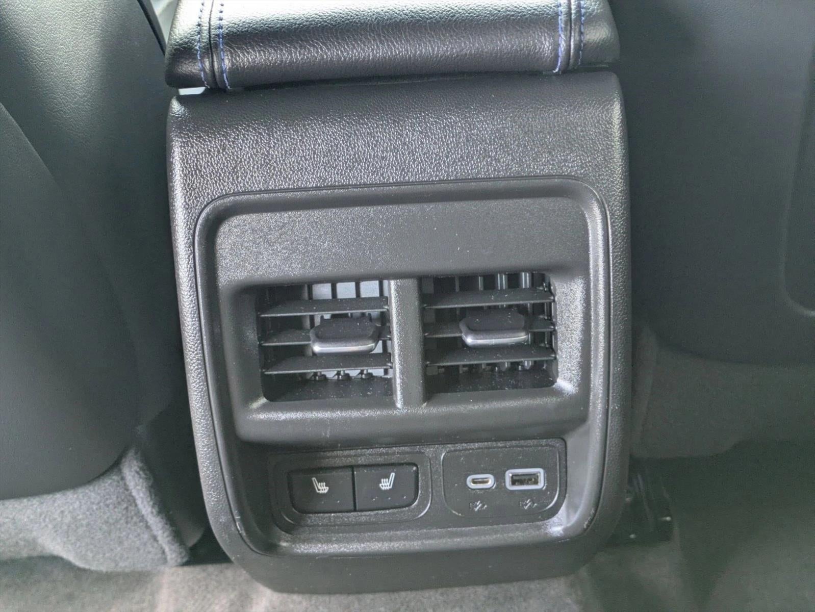 2024 Cadillac XT4 AWD 4dr Sport