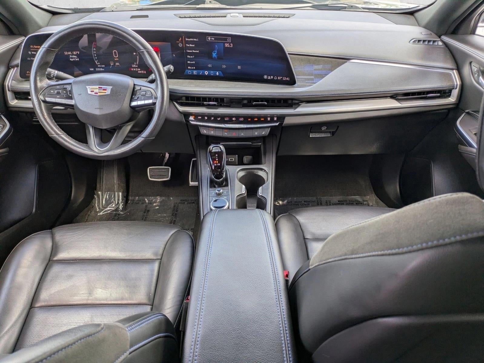 2024 Cadillac XT4 AWD 4dr Sport