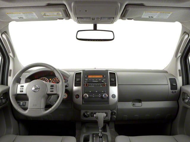 2011 Nissan Frontier 2WD Crew Cab LWB Auto SV