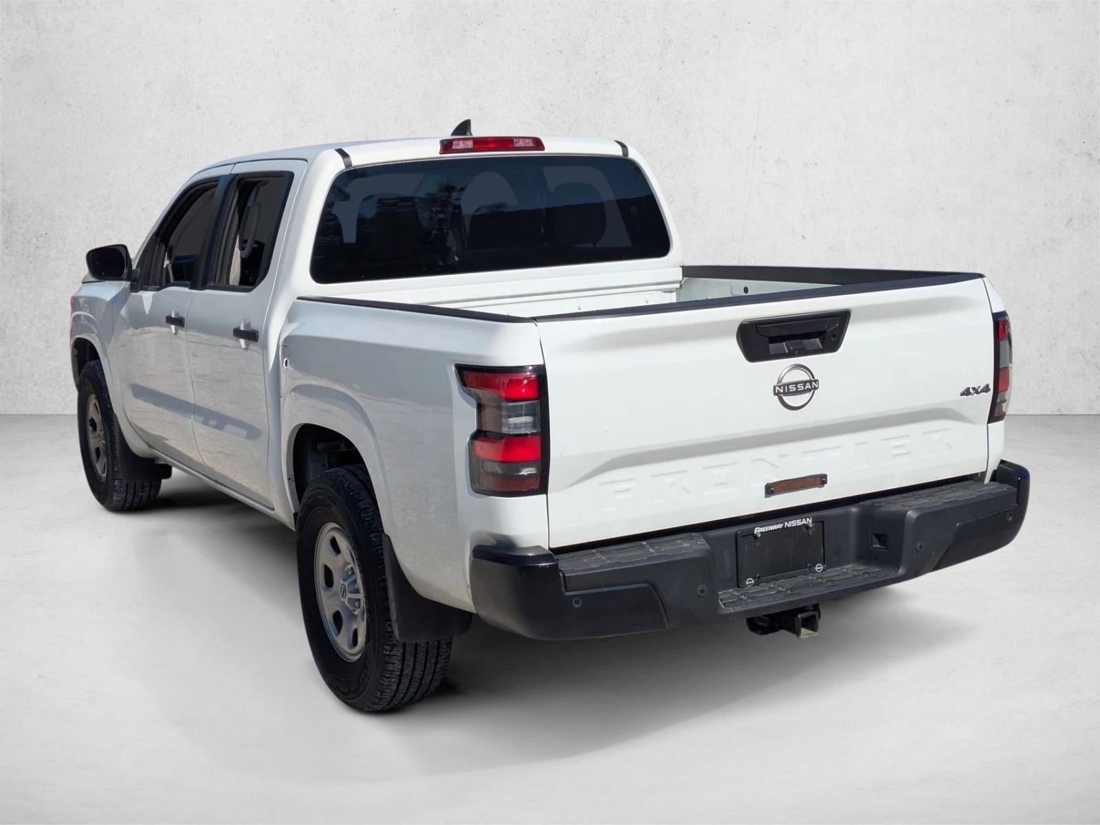 2022 Nissan Frontier Crew Cab 4x4 S Auto