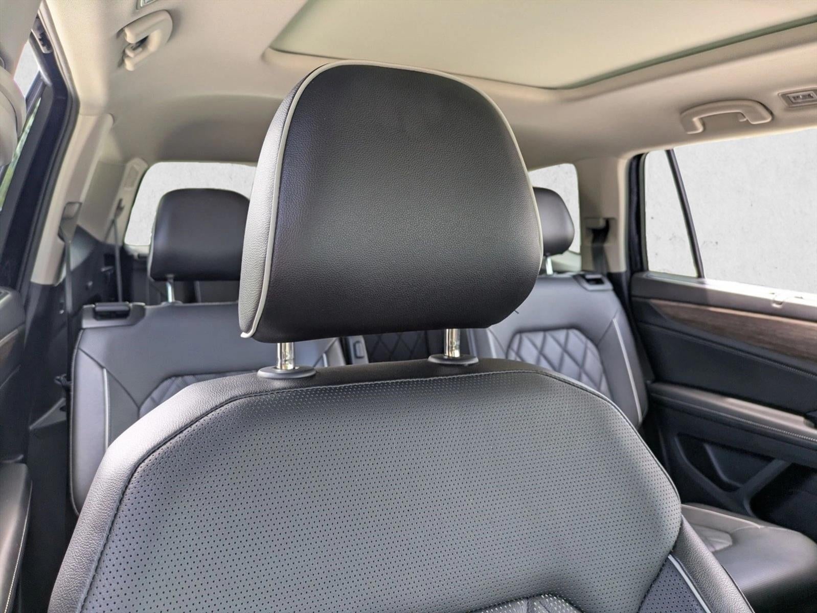 2024 Volkswagen Atlas 2.0T SEL Premium R-Line 4MOTION