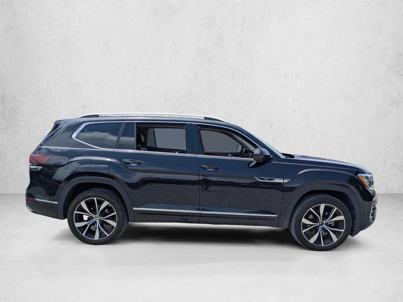 2024 Volkswagen Atlas 2.0T SEL Premium R-Line 4MOTION