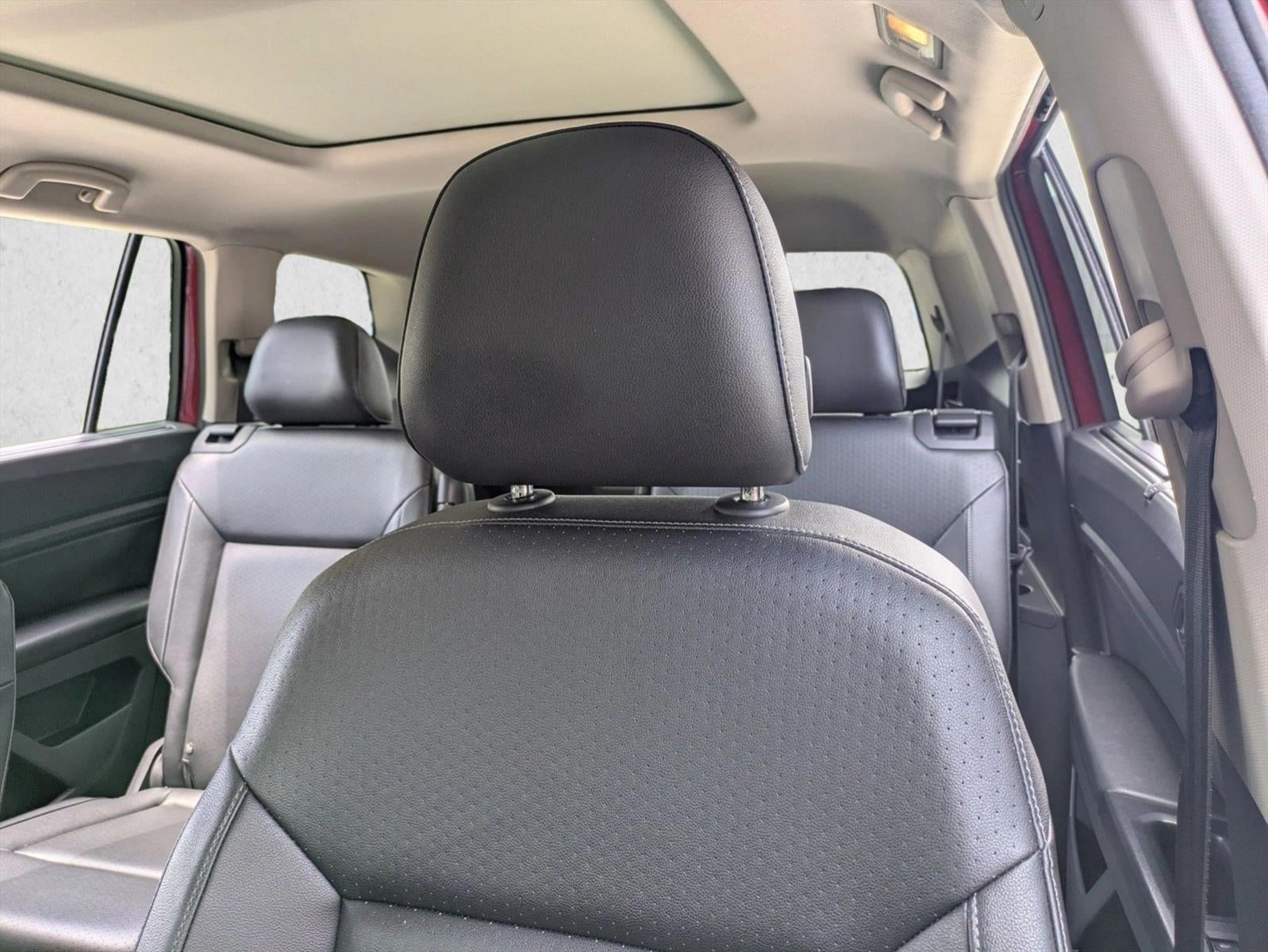 2019 Volkswagen Atlas 3.6L V6 SE w/Technology R-Line FWD