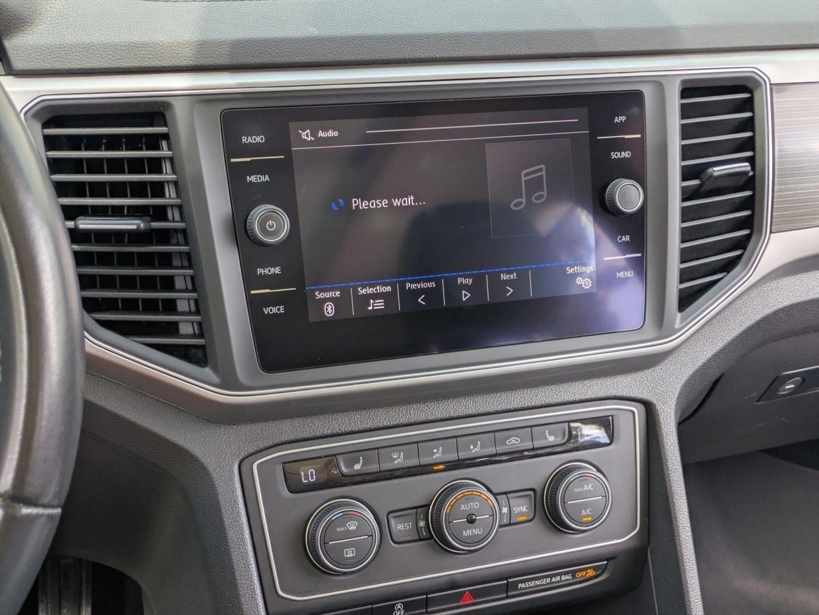 2019 Volkswagen Atlas 3.6L V6 SE w/Technology R-Line FWD