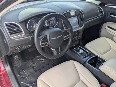 2018 Chrysler 300 Touring L RWD