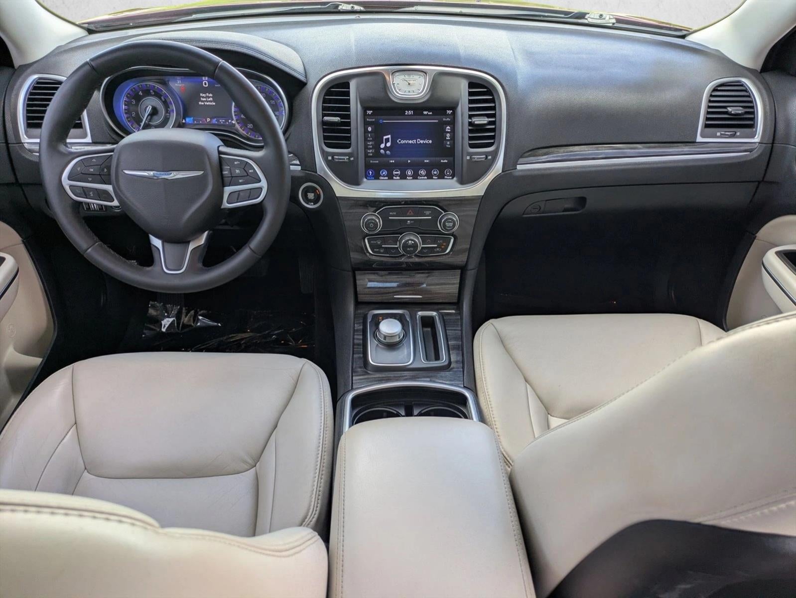 2018 Chrysler 300 Touring L RWD