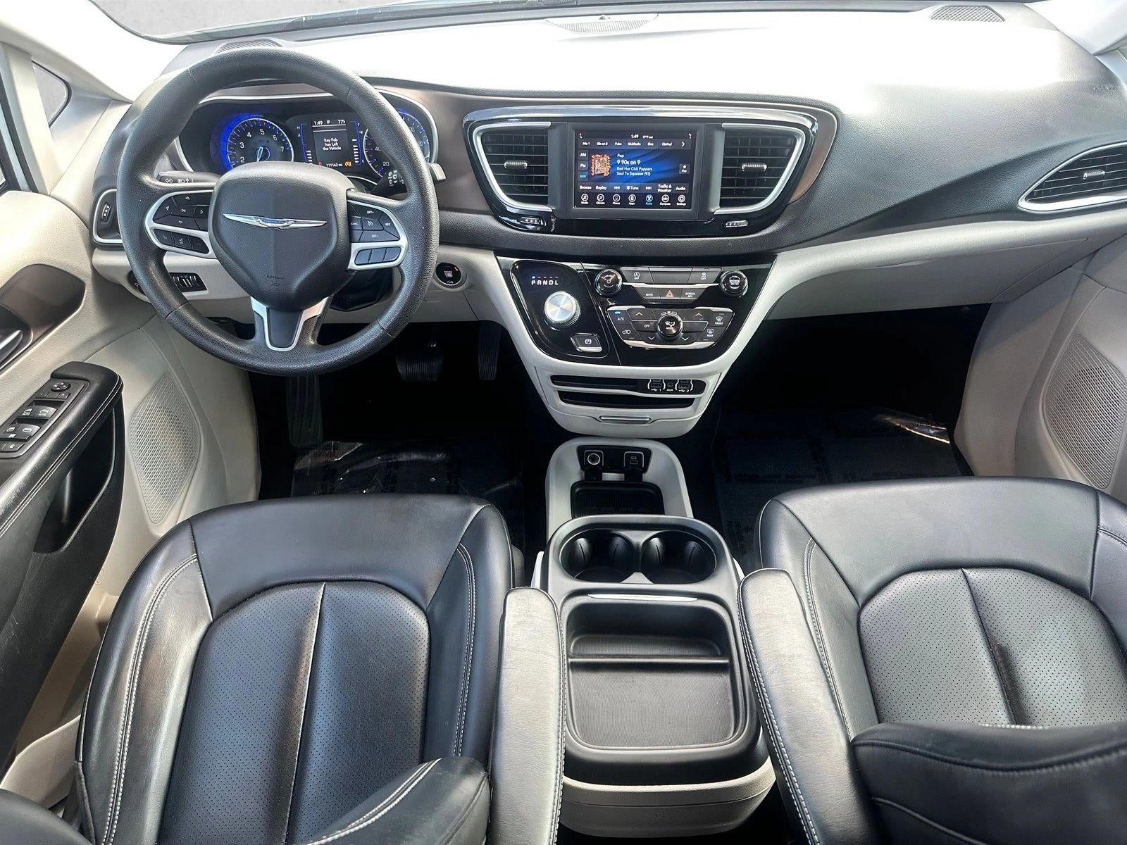 2021 Chrysler Voyager LXI FWD