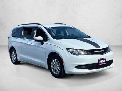 2021 Chrysler Voyager LXI FWD