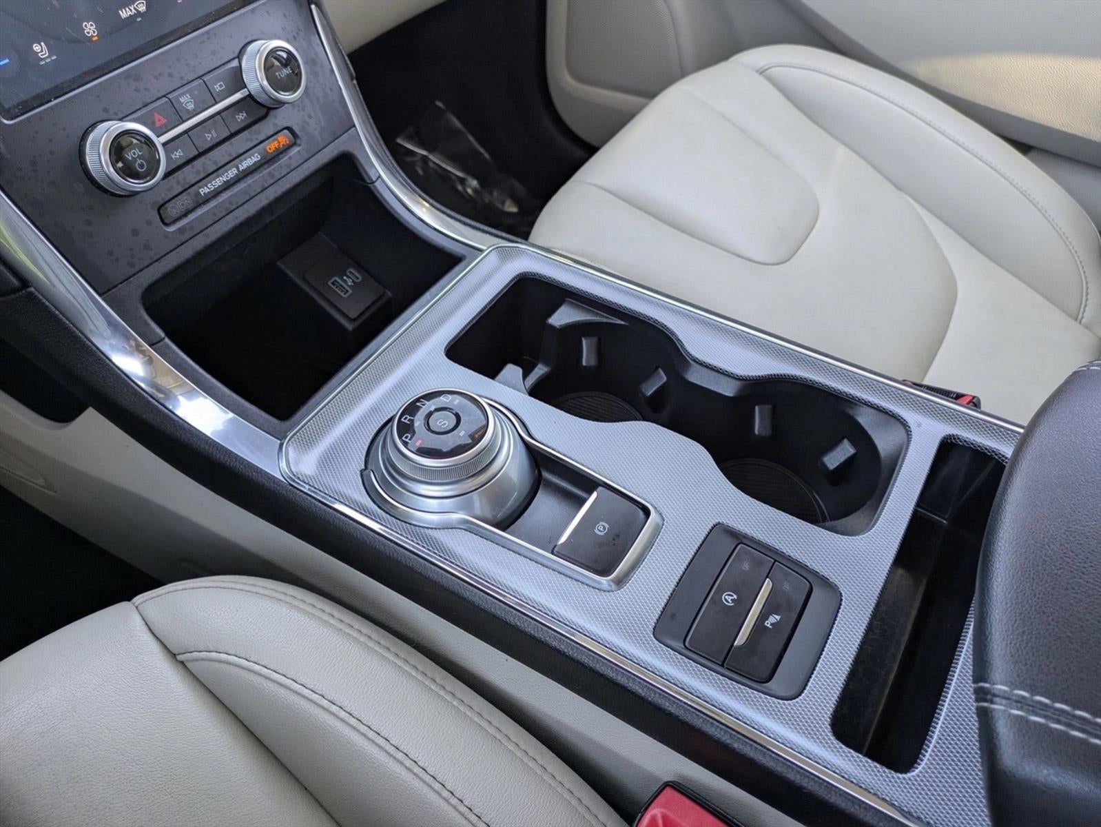 2021 Ford Edge Titanium FWD