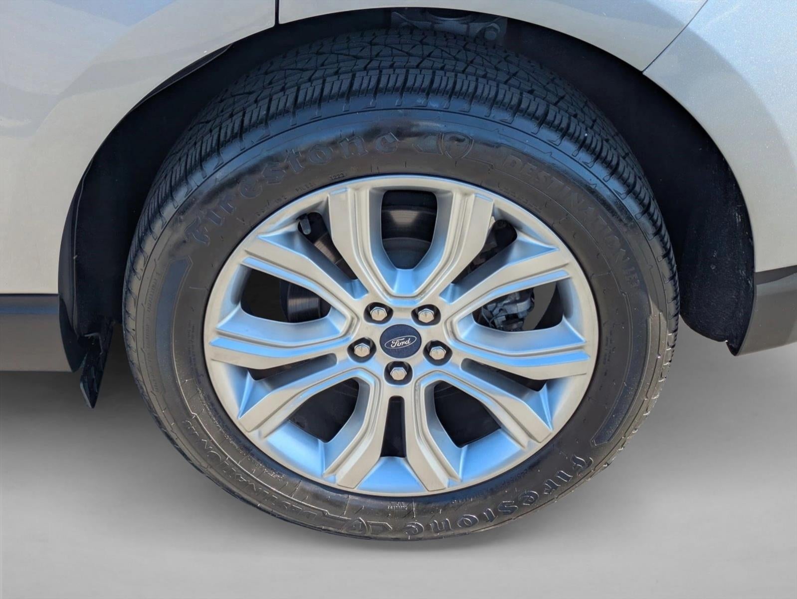 2021 Ford Edge Titanium FWD