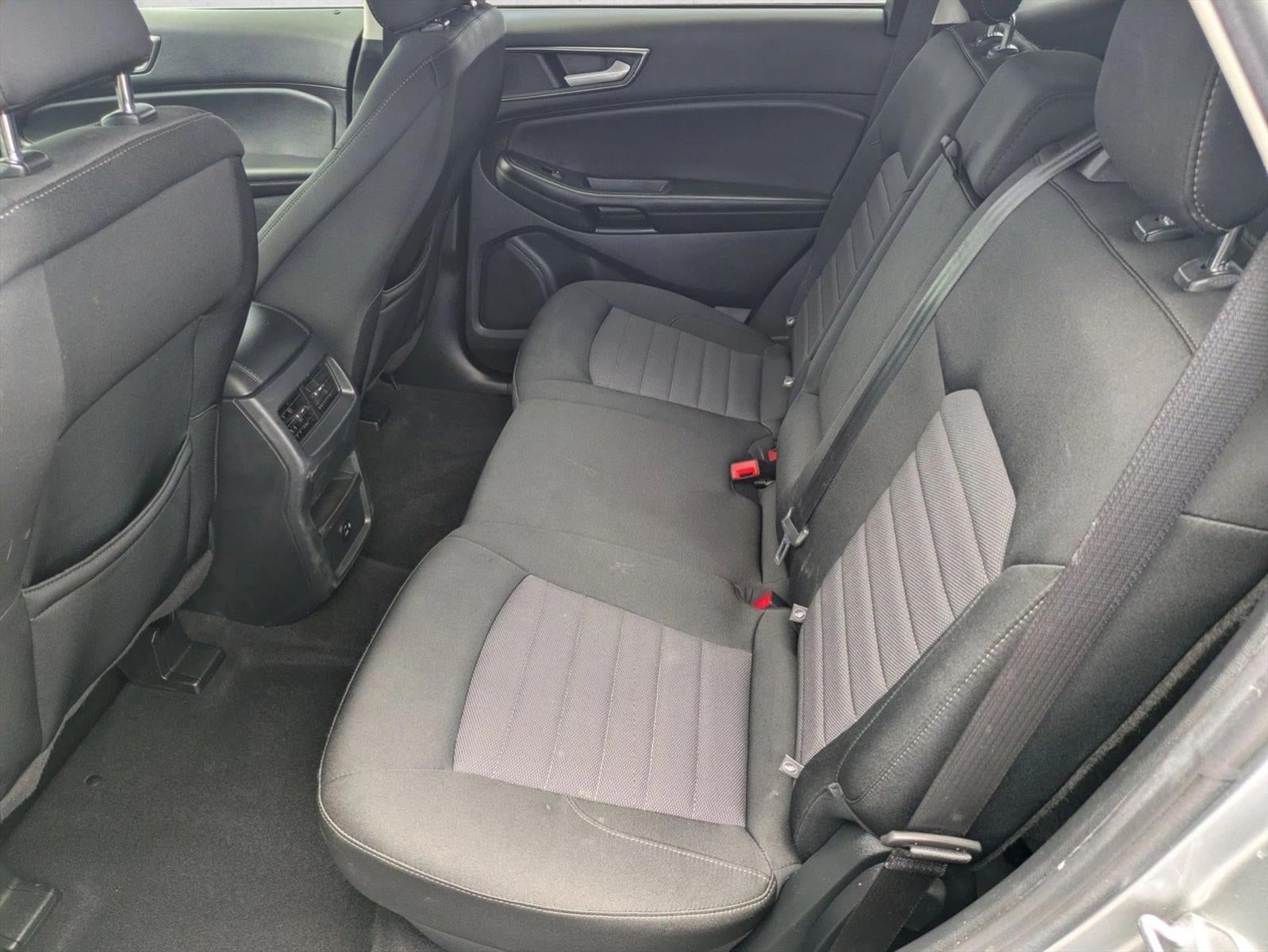 2022 Ford Edge SE AWD