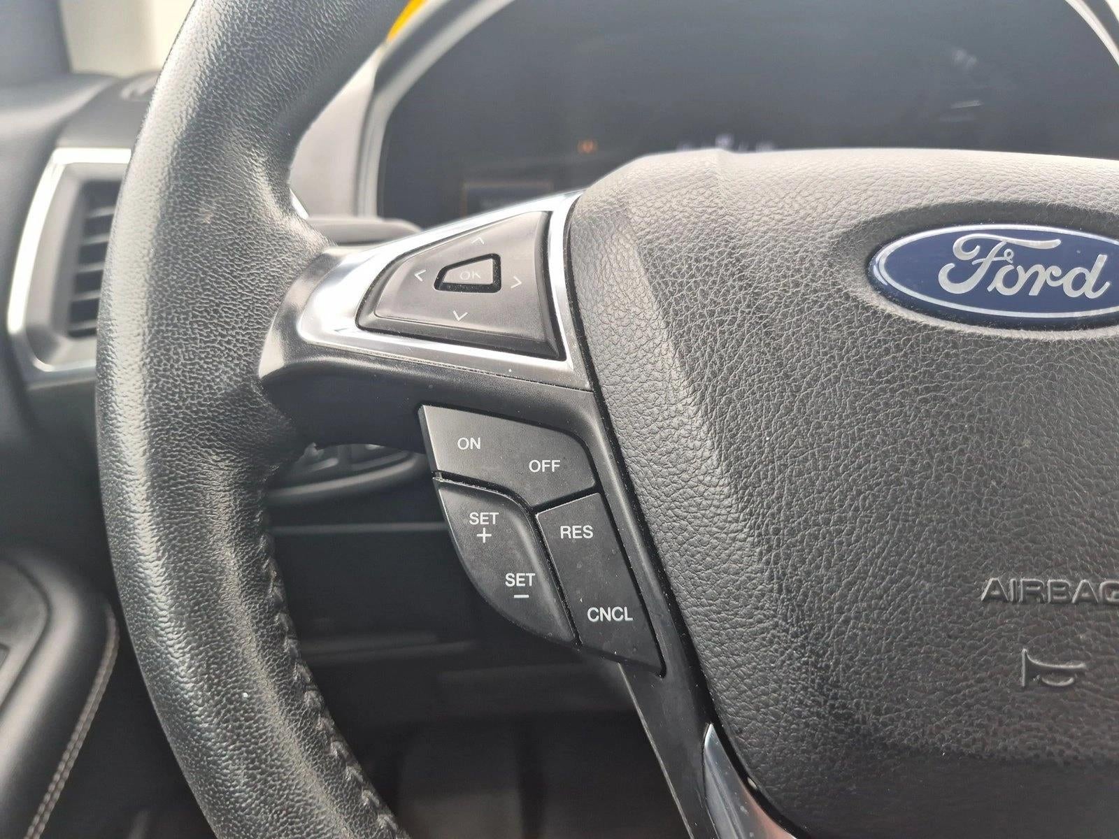 2022 Ford Edge Titanium AWD