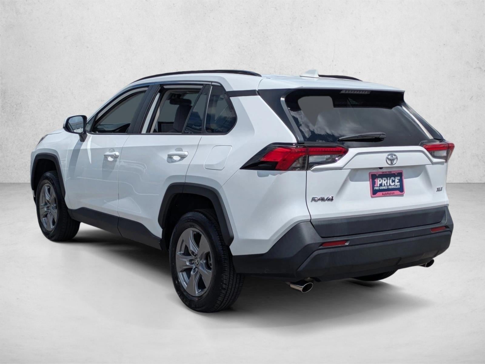 2023 Toyota RAV4 XLE FWD (GS)