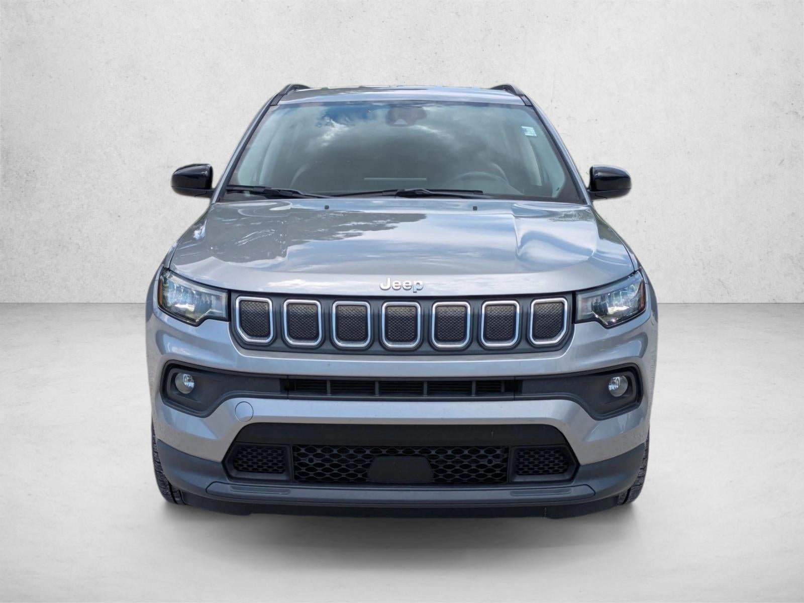2022 Jeep Compass Latitude FWD