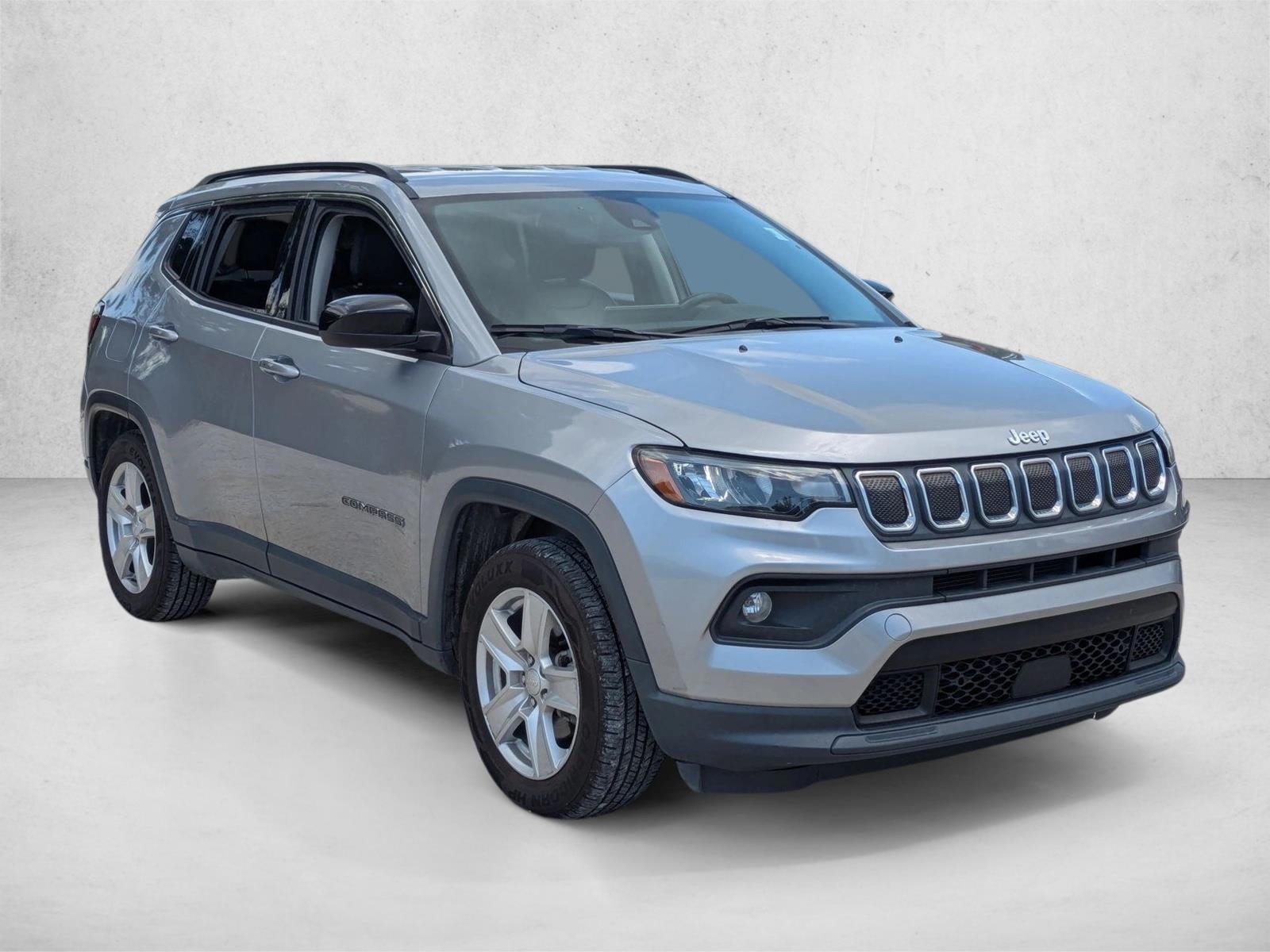 2022 Jeep Compass Latitude FWD