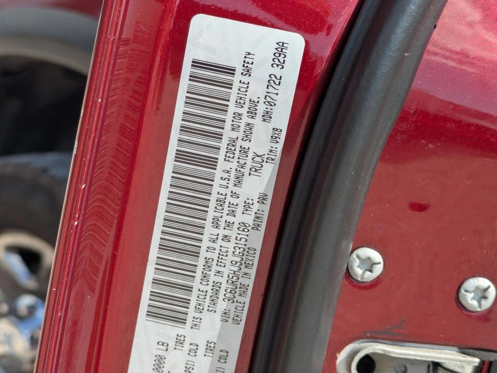 2018 RAM 2500 Tradesman 4x4 Crew Cab 8' Box