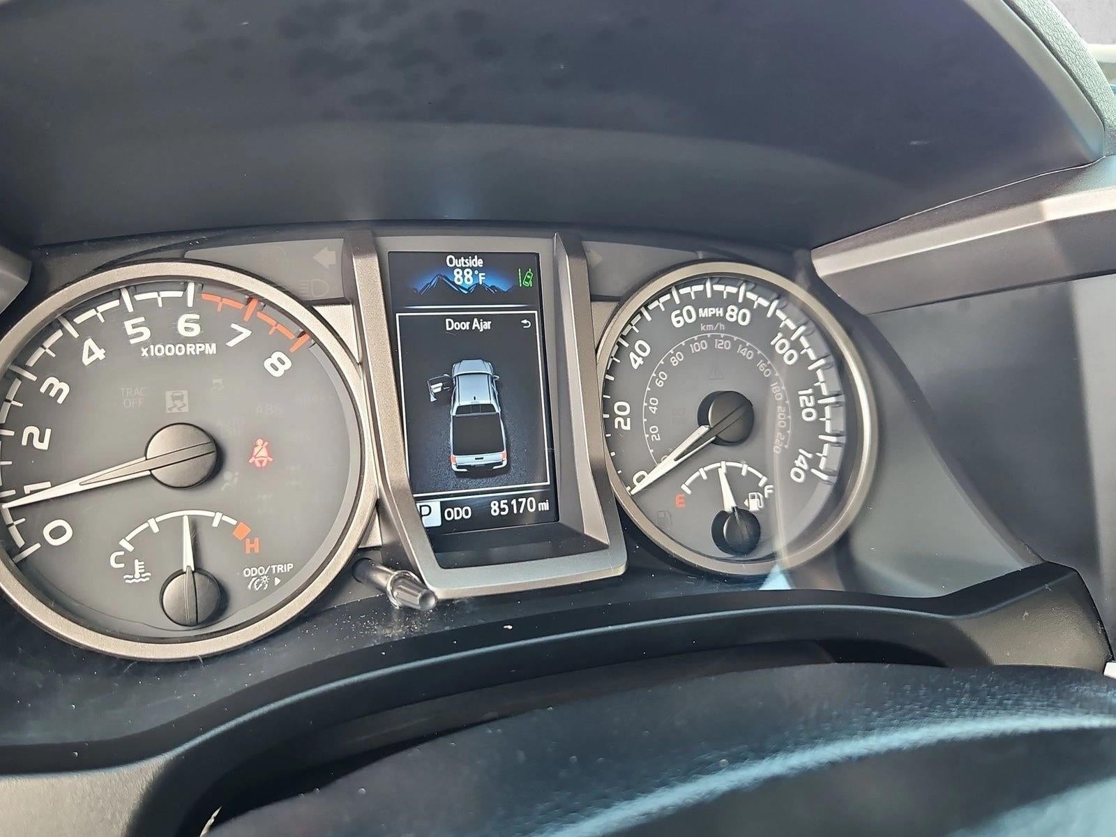2022 Toyota Tacoma 2WD 2WD SR5 Double Cab 5' Bed V6 AT (GS)