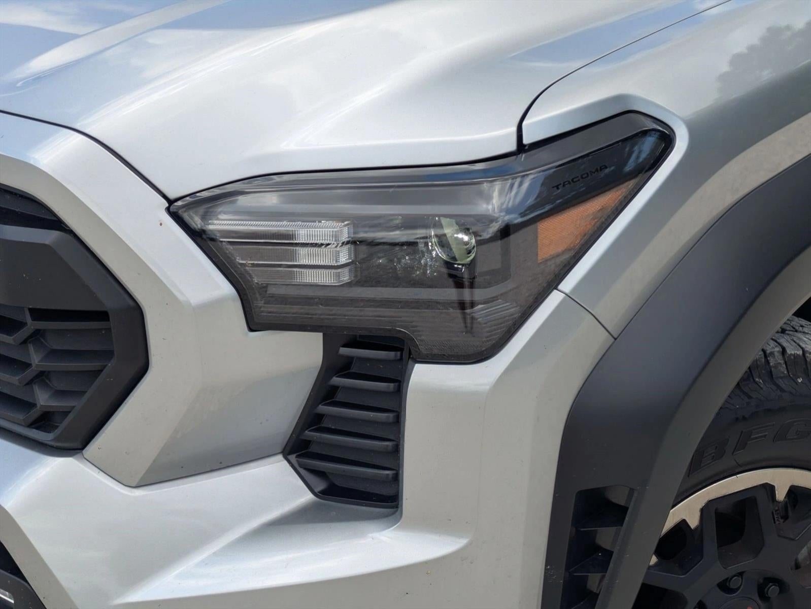 2025 Toyota Tacoma 4WD 4WD TRD Off Road Double Cab 6' Bed AT (Natl)