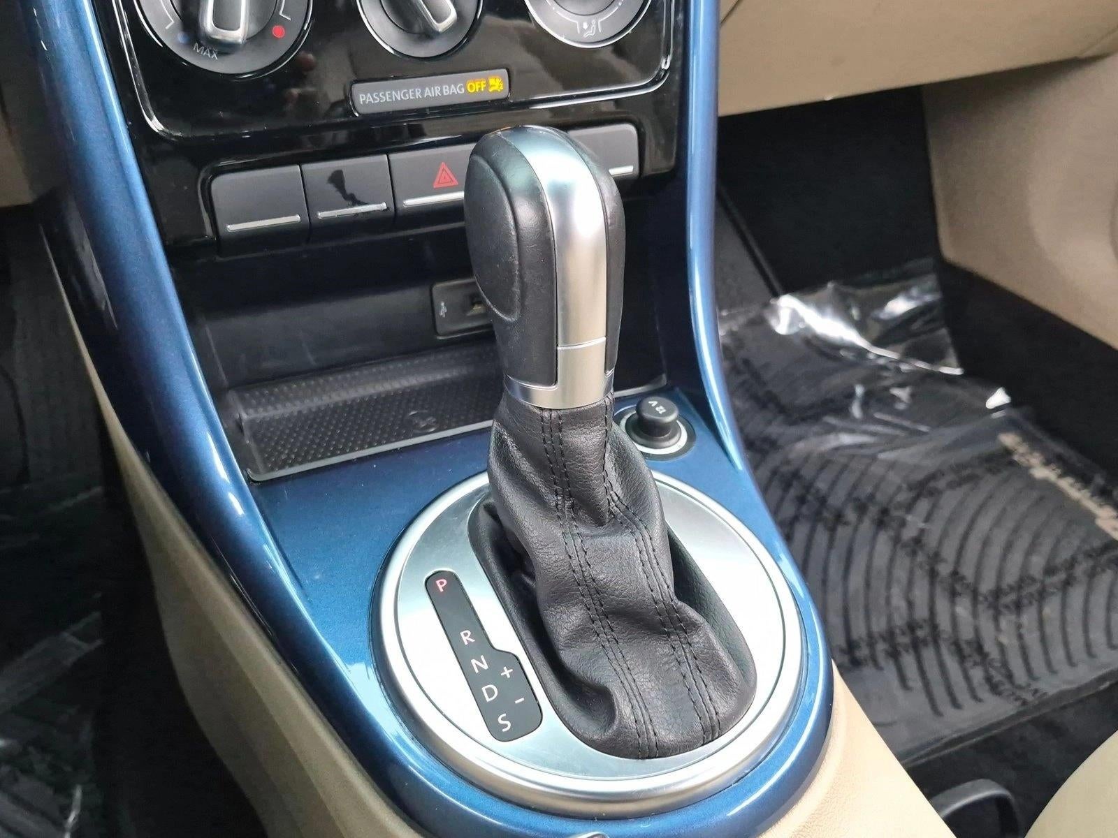 2019 Volkswagen Beetle Convertible S Auto
