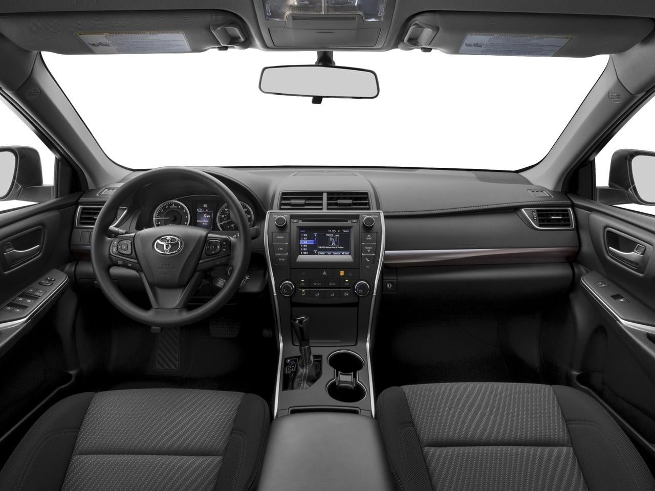 2017 Toyota Camry LE Auto (SE)