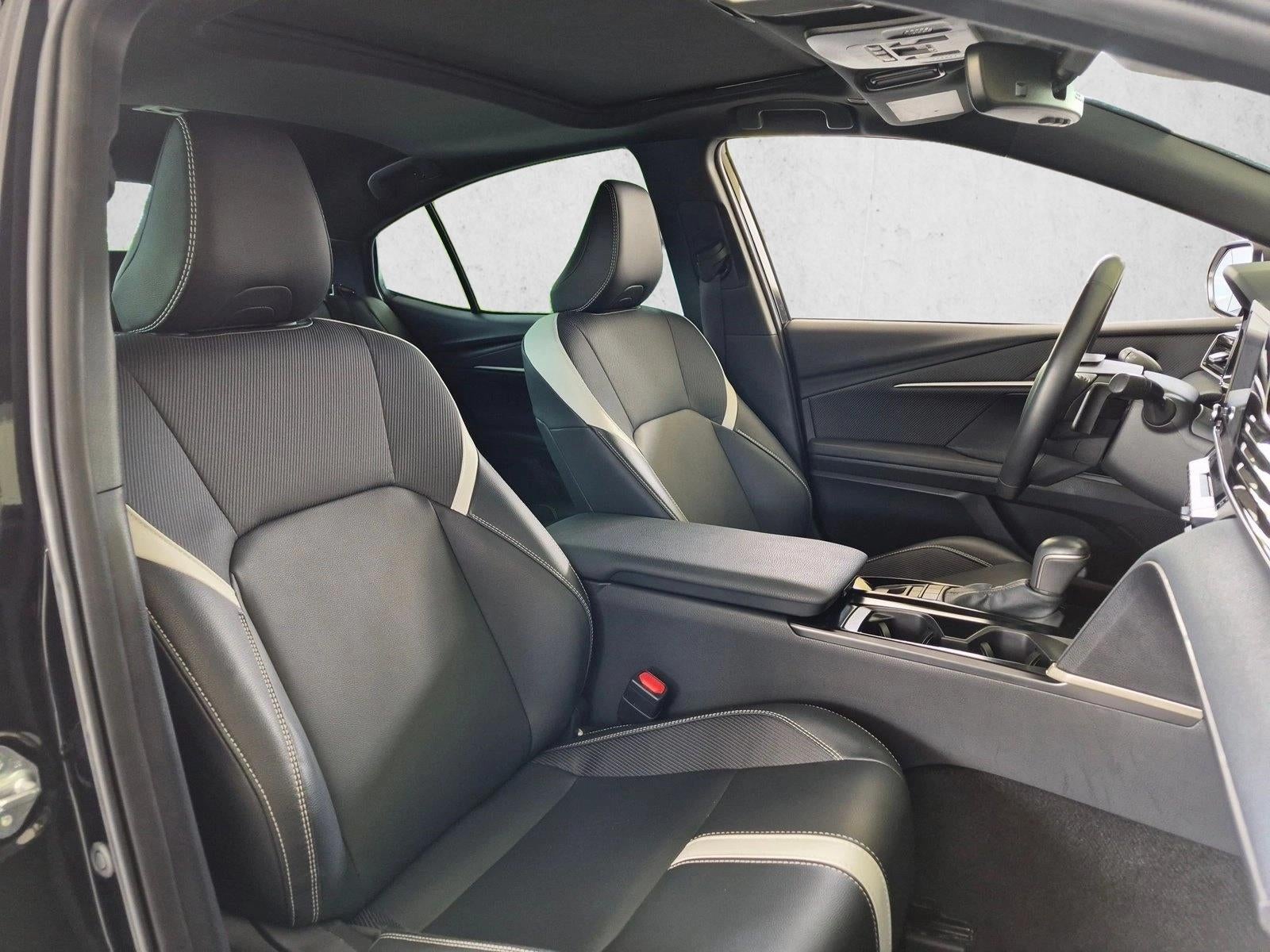 2025 Toyota Camry SE (SE)